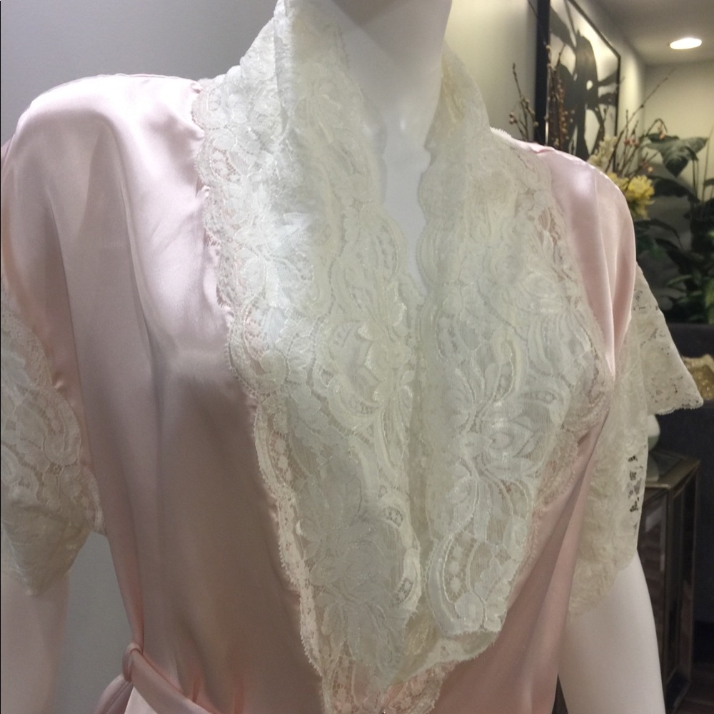 Coverups cardigan ✨🎉🎉🎉 sold🎉🎉🎉 - Picture 6 of 8